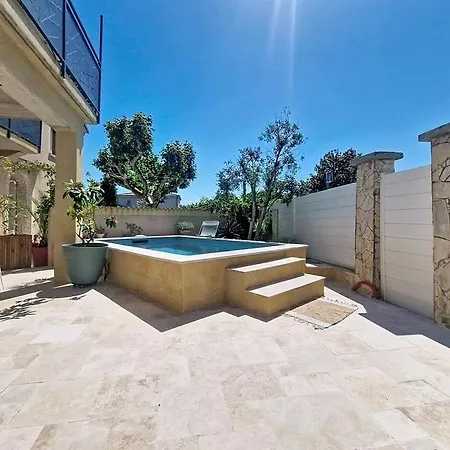 Les Lônes Grande 8 Pers Piscines Villa *